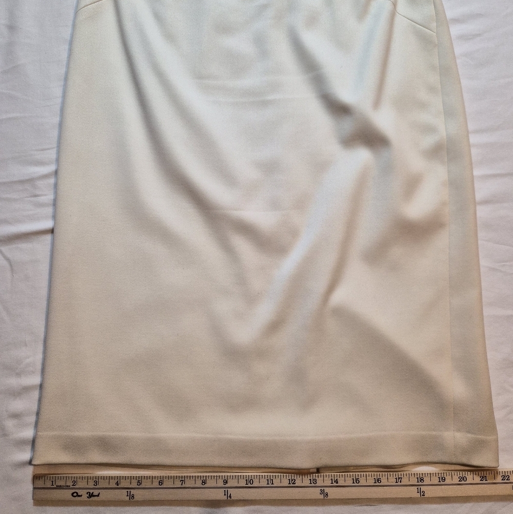 Talbots Ivory Seasonless Wool Blend Pencil Skirt Career Size 14P - Picture 7 of 7